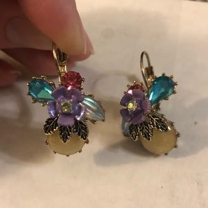 Betsey Johnson flower earrings